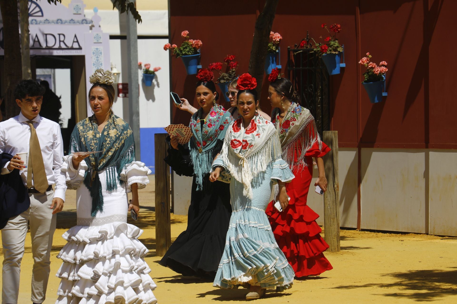 El brillante ambiente del miércoles de Feria en Córdoba, en imágenes