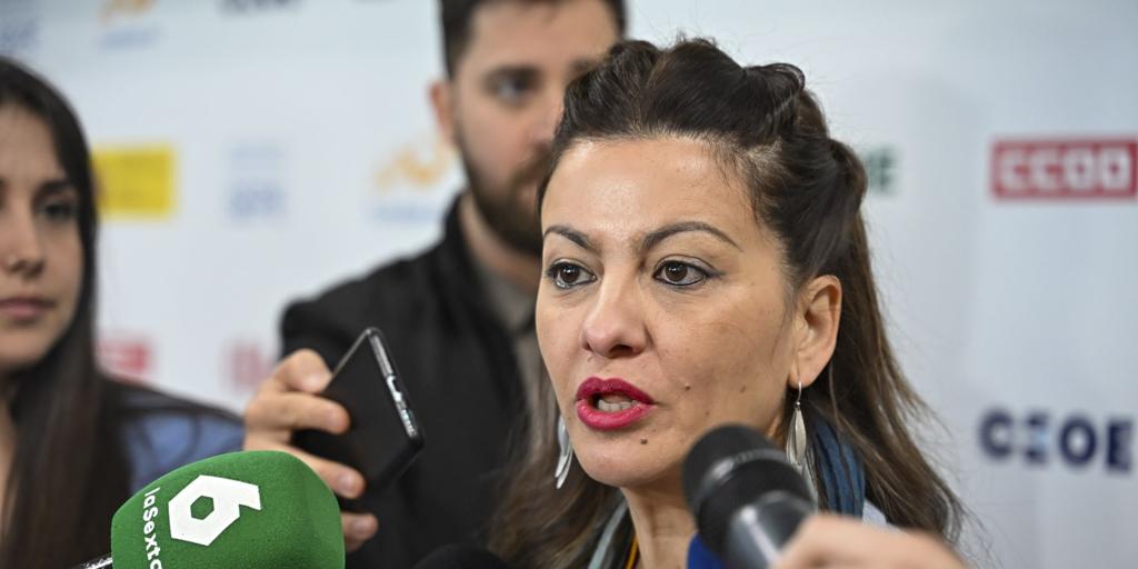 El Gobierno establece un sistema de acogida de menores inmigrantes sin diálogo con las comunidades y con datos desactualizados