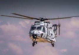 La Armada recibe los dos primeros helicópteros NH90 navalizados