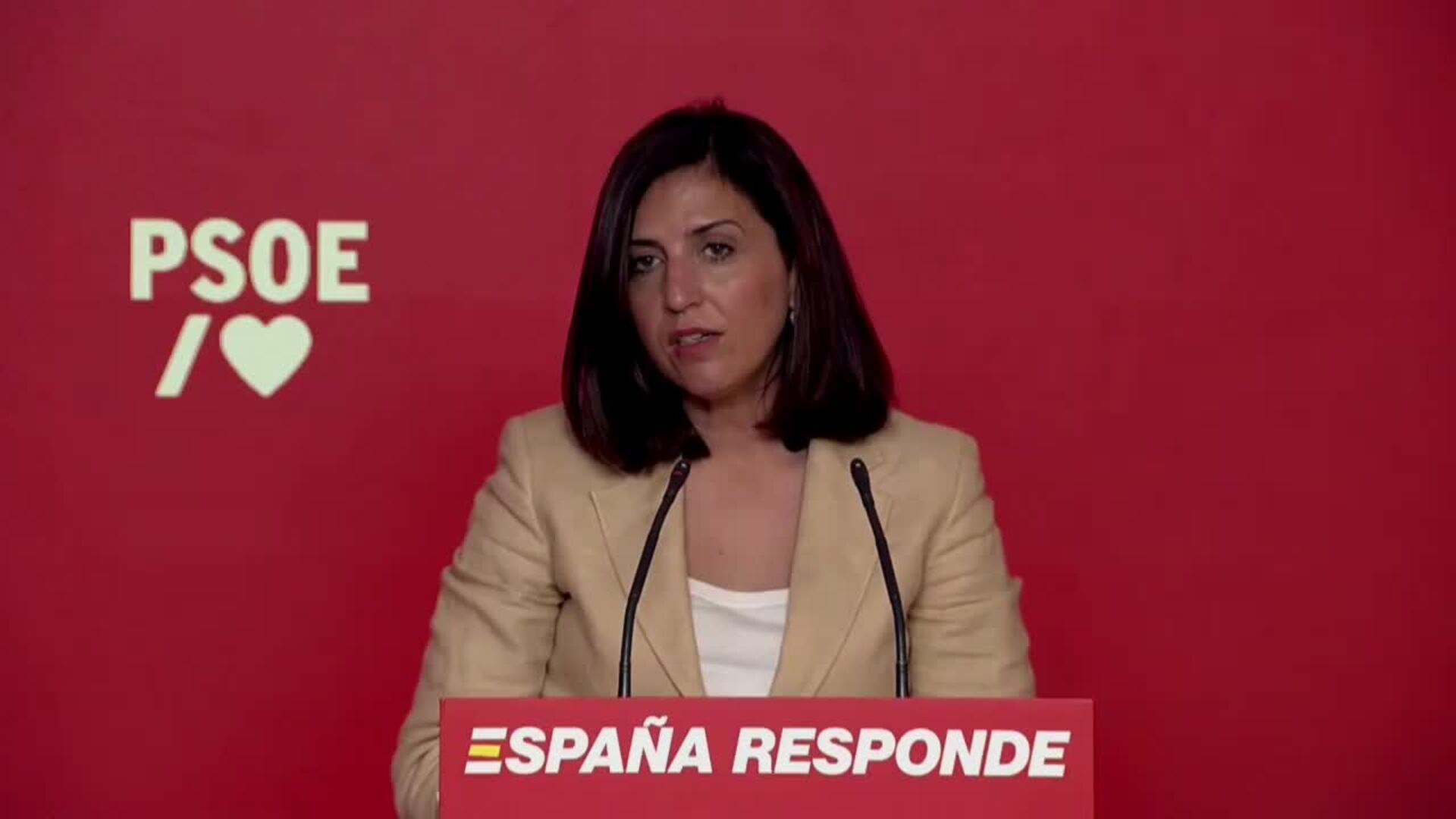 El foco puesto en la militante socialista Leire Díaz