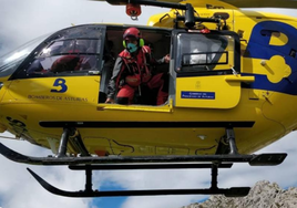 Al menos tres personas mueren tras colapsar una nave agrícola en Asturias