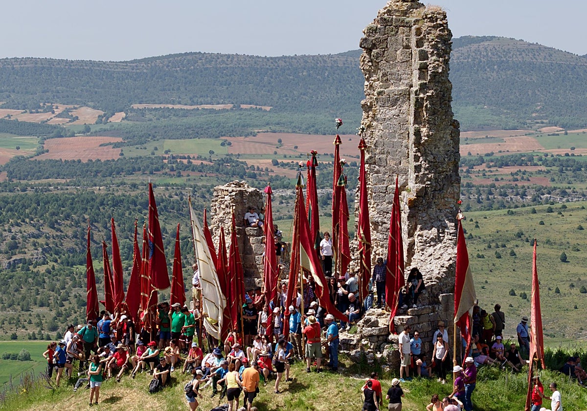 Celebración de la XVI edición de la Subida de Pendones al Castillo de Lara (Burgos)