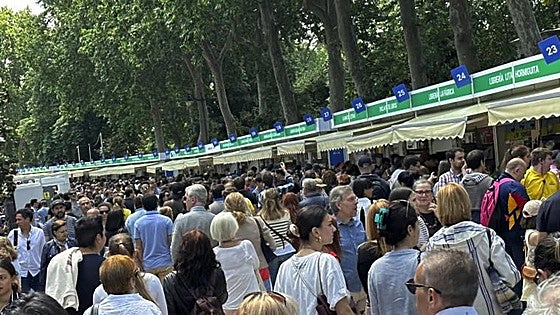 Quién firma hoy, domingo 1 de junio en la Feria del Libro de Madrid 2025