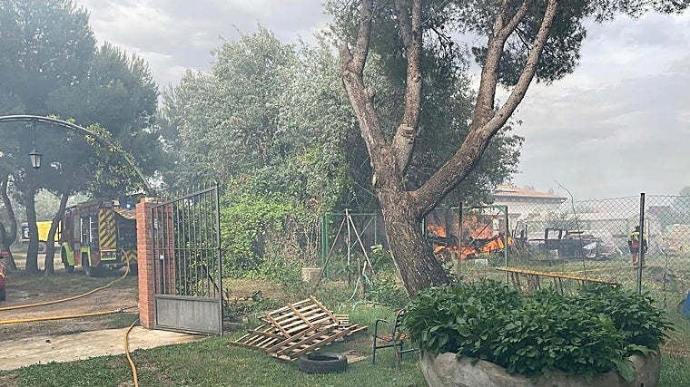 La cercanía de las viviendas obligó a decretar el Nivel 1