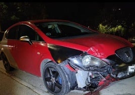 Dos coches causan daños al mobiliario urbano y huyen sin dar parte tras un accidente en Cuenca