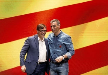 El presidente del Gobierno, Pedro Sánchez, y el presidente de la Generalitat, Salvador Illa, durante un acto Barcelona, en una imagen de archivo