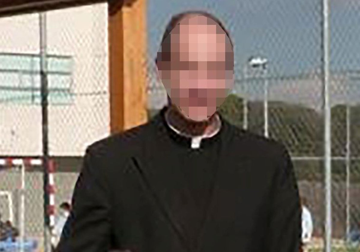 El capellán investigado, Marcelino A.