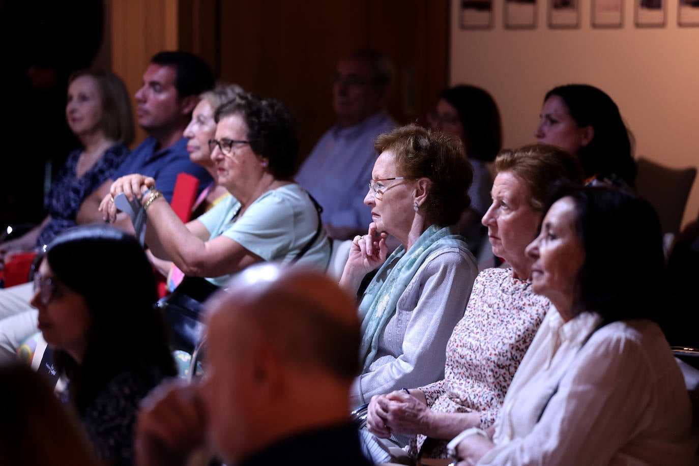 La intervención de Rosa Belmonte en el ciclo Opinión Abierta en Córdoba, en imágenes