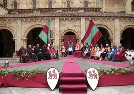 'Al alba del Parlamentarismo' recrea en la Basílica de San Isidoro de León las Cortes de 1188