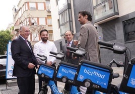 Bicimad estrena su primera estación virtual en Puente de Vallecas