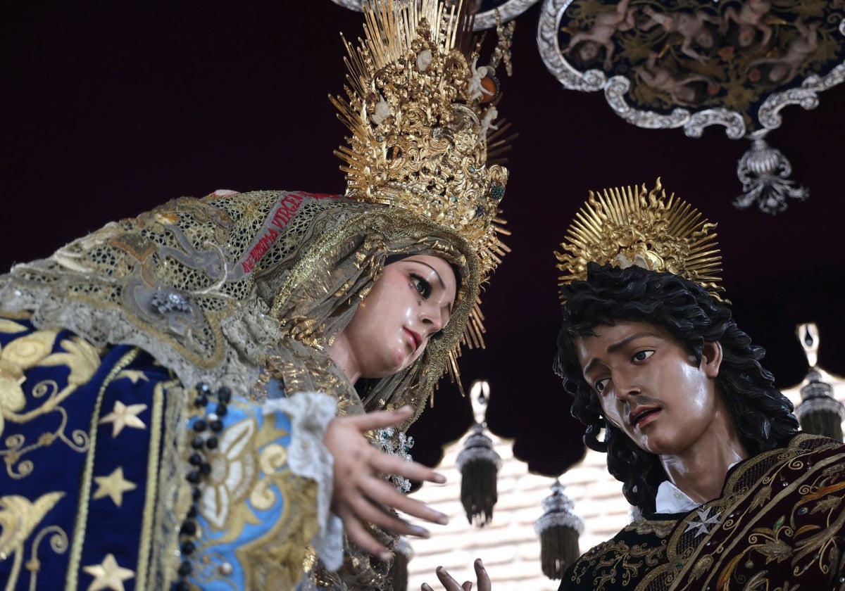 Nuestra Señora Reina de los Ángeles en su Misterios Dolorosos y San Juan