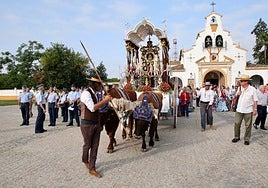 La salida de la hermandad del Rocío Castrense en 2025, en imágenes