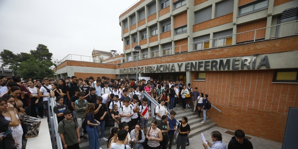 Selectividad 2025 córdoba: del búnker para custodiar exámenes a rubén darío
