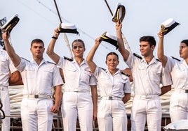 La llegada del Elcano a Nueva York con la Princesa Leonor, en imágenes