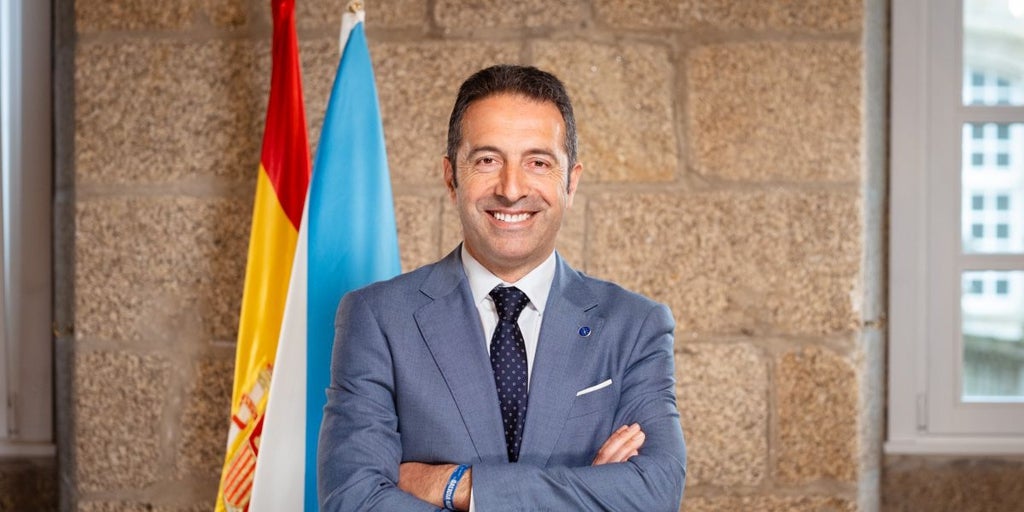 El conselleiro do Mar dimite tras haber sido imputado: «Para mí no hay otra opción»