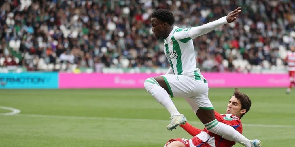 Los casos sin resolver en el córdoba cf de rubén alves, adilson y carlos isaac