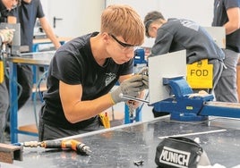 No voy a hacer Selectividad ni a estudiar una carrera: estos son los grados de FP con más salidas laborales en Andalucía