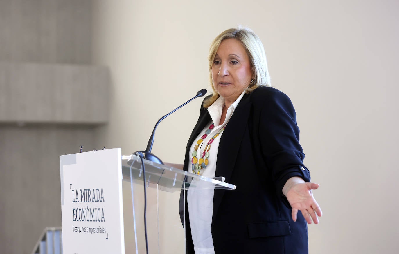 La participación de la viceconsejera de Agricultura en la Mirada Económica, en imágenes