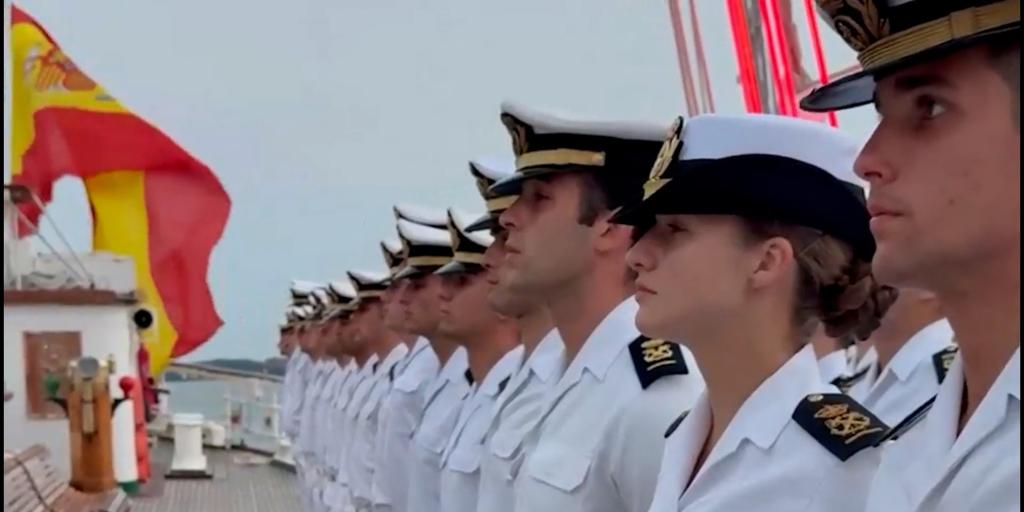 La Princesa Leonor llega a Nueva York a bordo del Elcano
