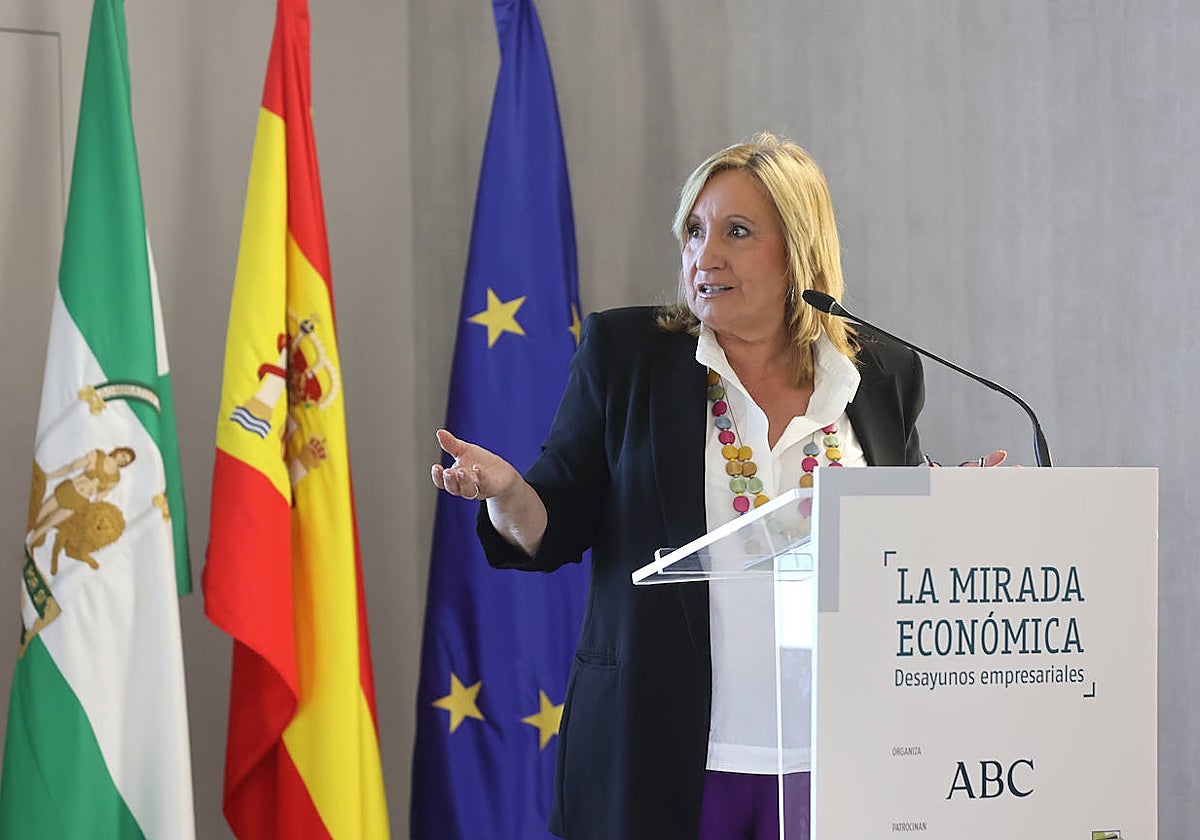 La participación de la viceconsejera de Agricultura en la Mirada Económica, en imágenes