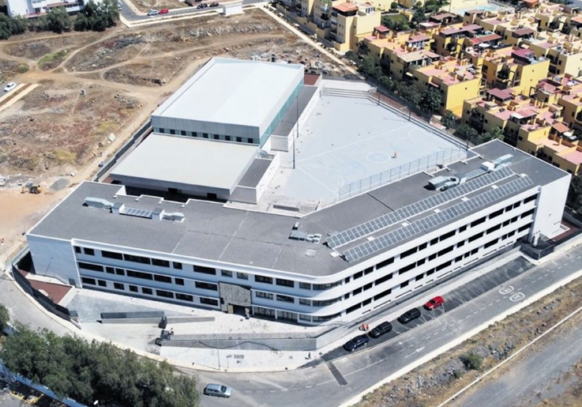 Vista aérea del centro educativo IES Montaña de Guaza