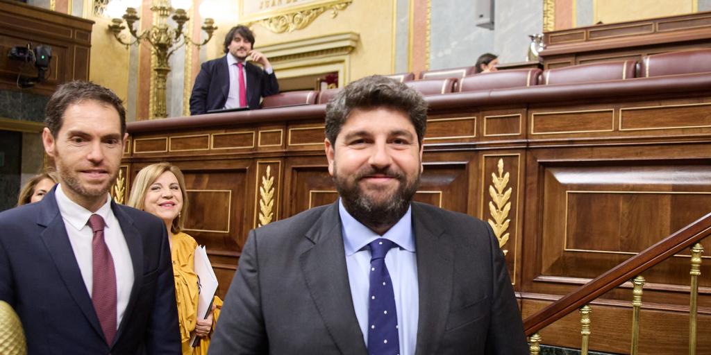 López Miras logra un acuerdo con Vox y desbloquea los presupuestos de Murcia