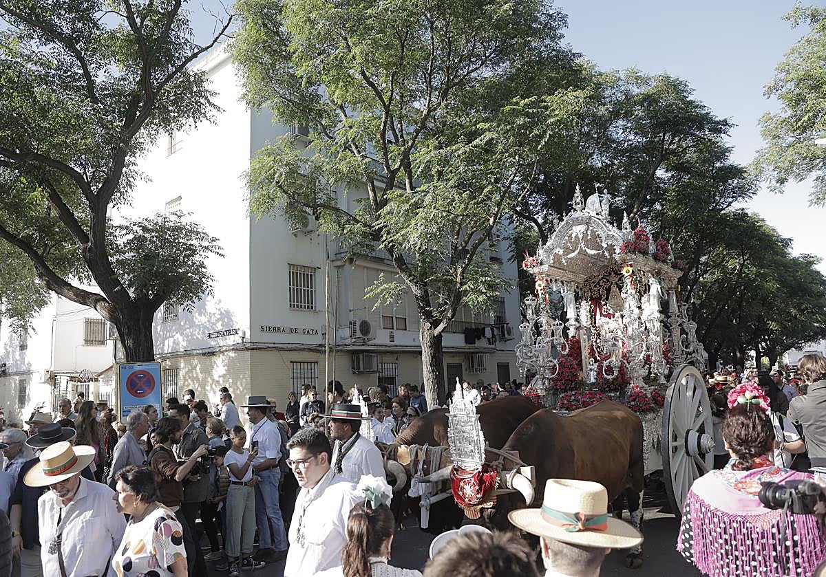 Salida de la hermandad de Sevilla Sur