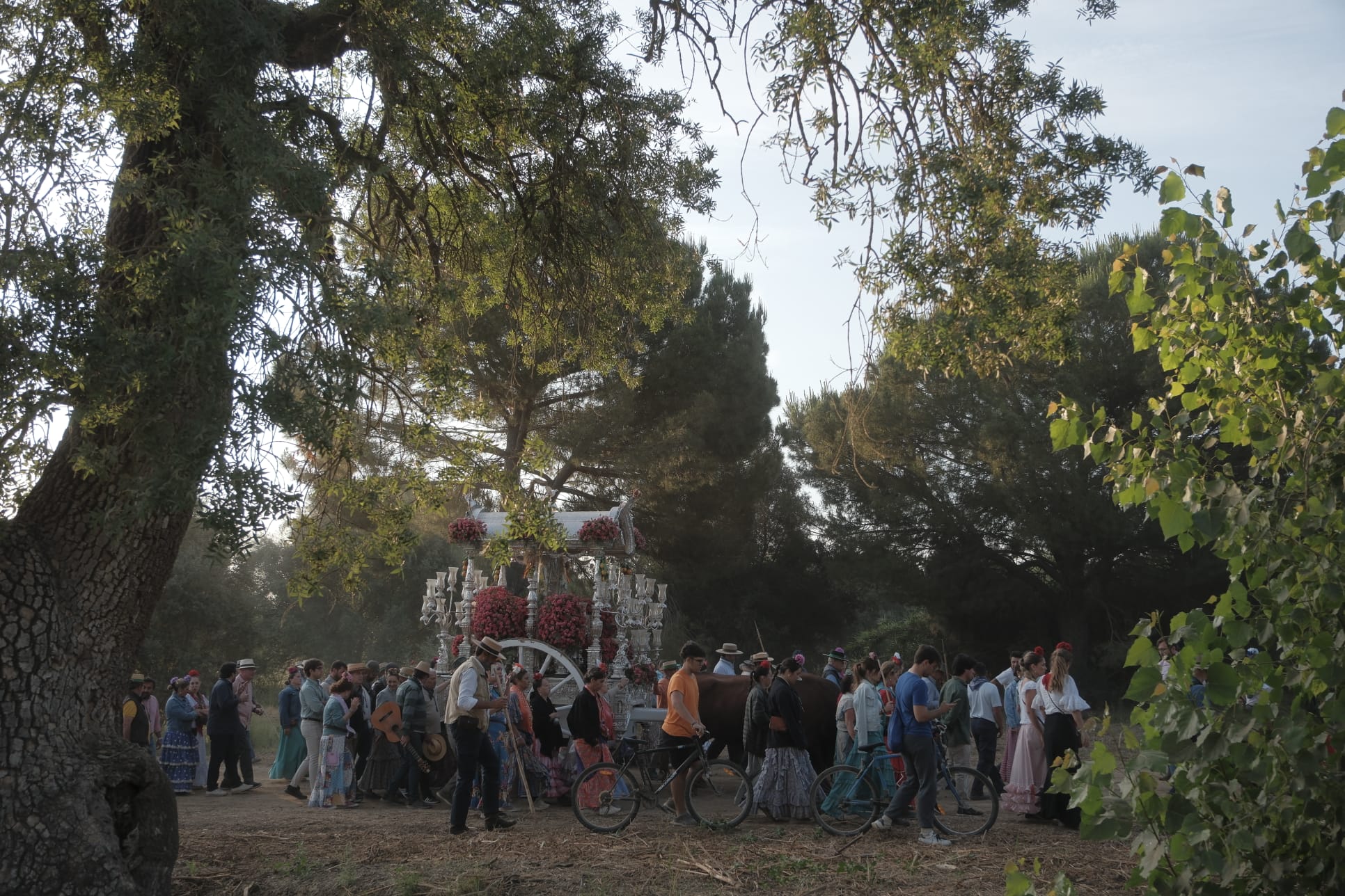 Viernes de camino, viernes de Triana en el vado de Quema