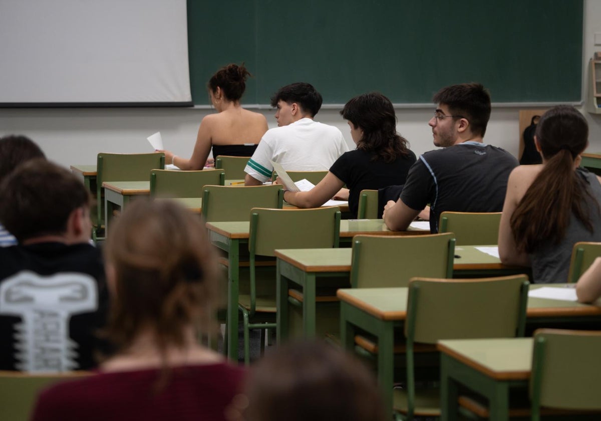 Imagen tomada durante la Selectividad 2025 en una universidad de Valencia