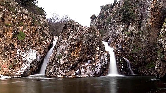 La ruta en la sierra de Madrid que es perfecta para hacer en septiembre: rodeada de cascadas y en un entorno natural privilegiado