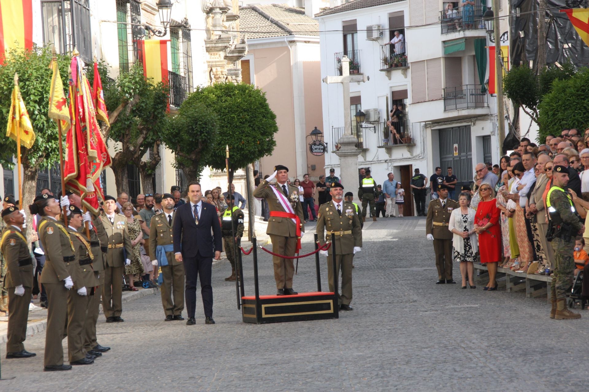 La emotiva jura de la bandera de España en Priego de Córdoba, en imágenes