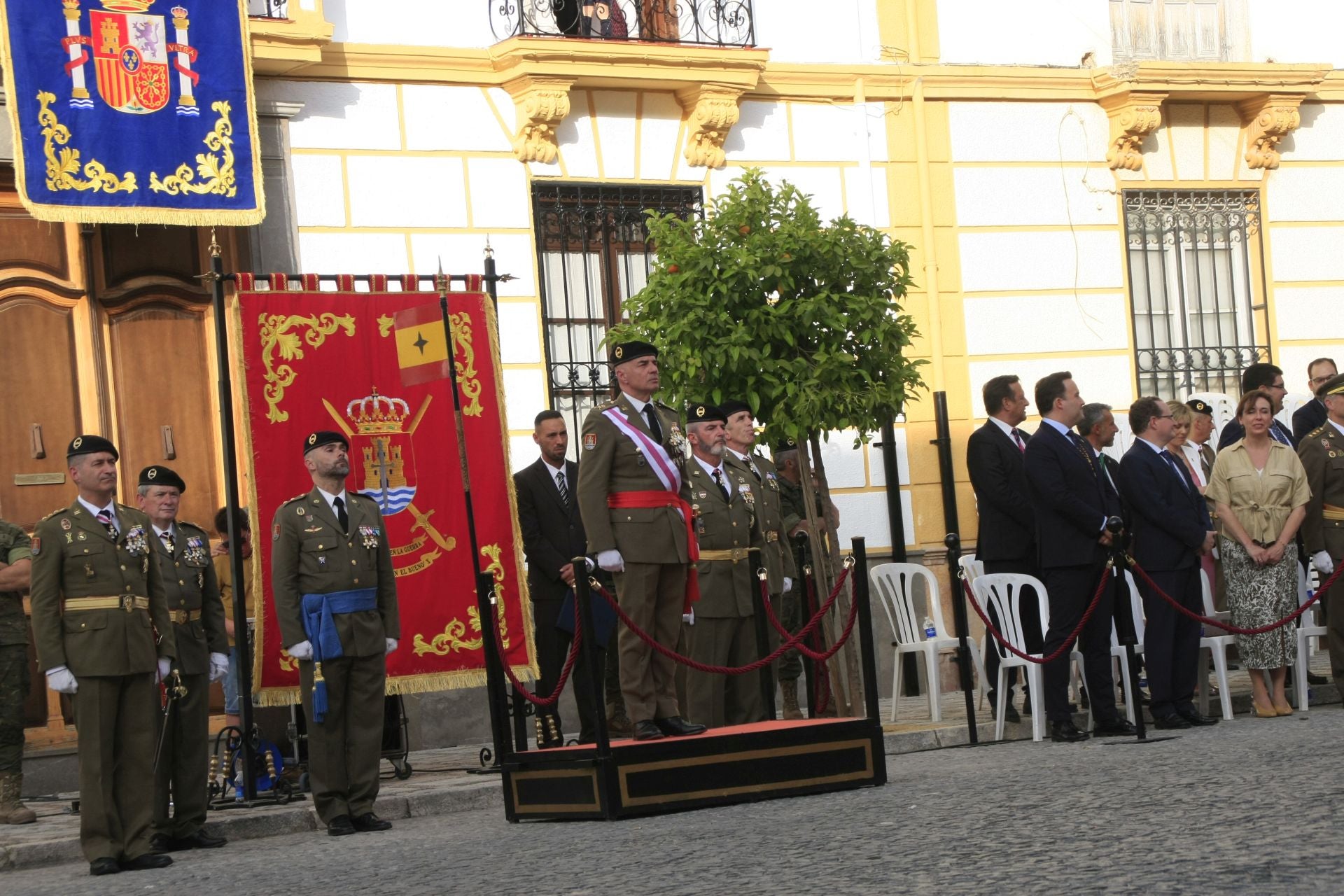 La emotiva jura de la bandera de España en Priego de Córdoba, en imágenes