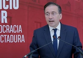Albares intenta tapar con Franco su fiasco con el catalán en la Unión Europa