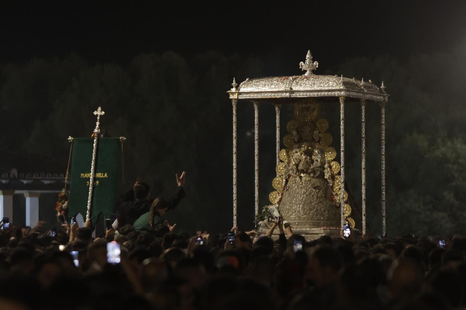 La Virgen del Rocío visita a Triana
