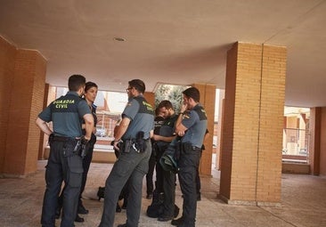 Dos detenidos por okupar una vivienda y aportar un contrato falso de alquiler
