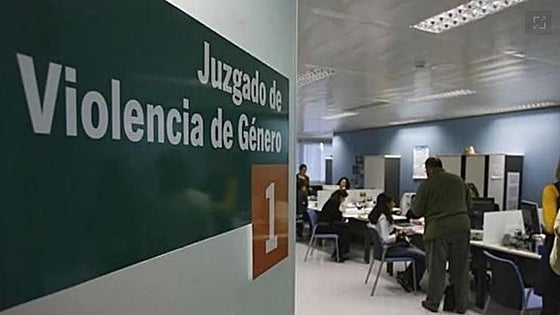 Magistrados y jueces de Andalucía alertan de «colapso» ante la «falsa promesa» del Ministerio de ampliar en un 50% las plazas de violencia de género
