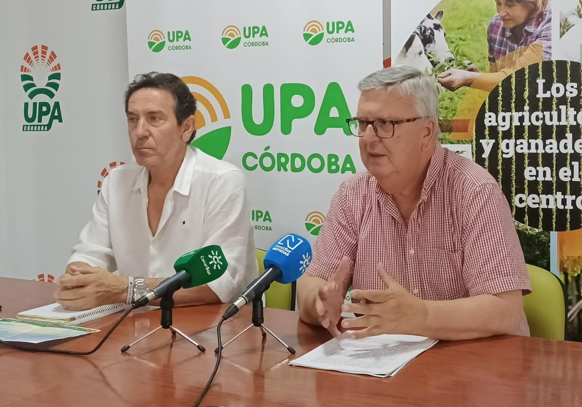 Francisco Moreno y Miguel Cobos, durante la rueda de prensa que han ofrecido