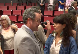 La ministra Ana Redondo invita a una «cenita» al fiscal general y le brinda su total apoyo tras su procesamiento: «No estás solo»