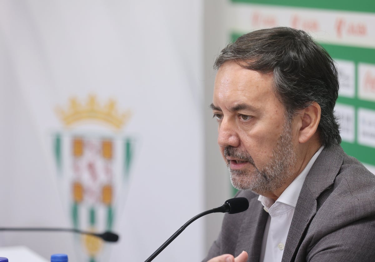 Monterrubio en la sala de prensa de El Arcángel