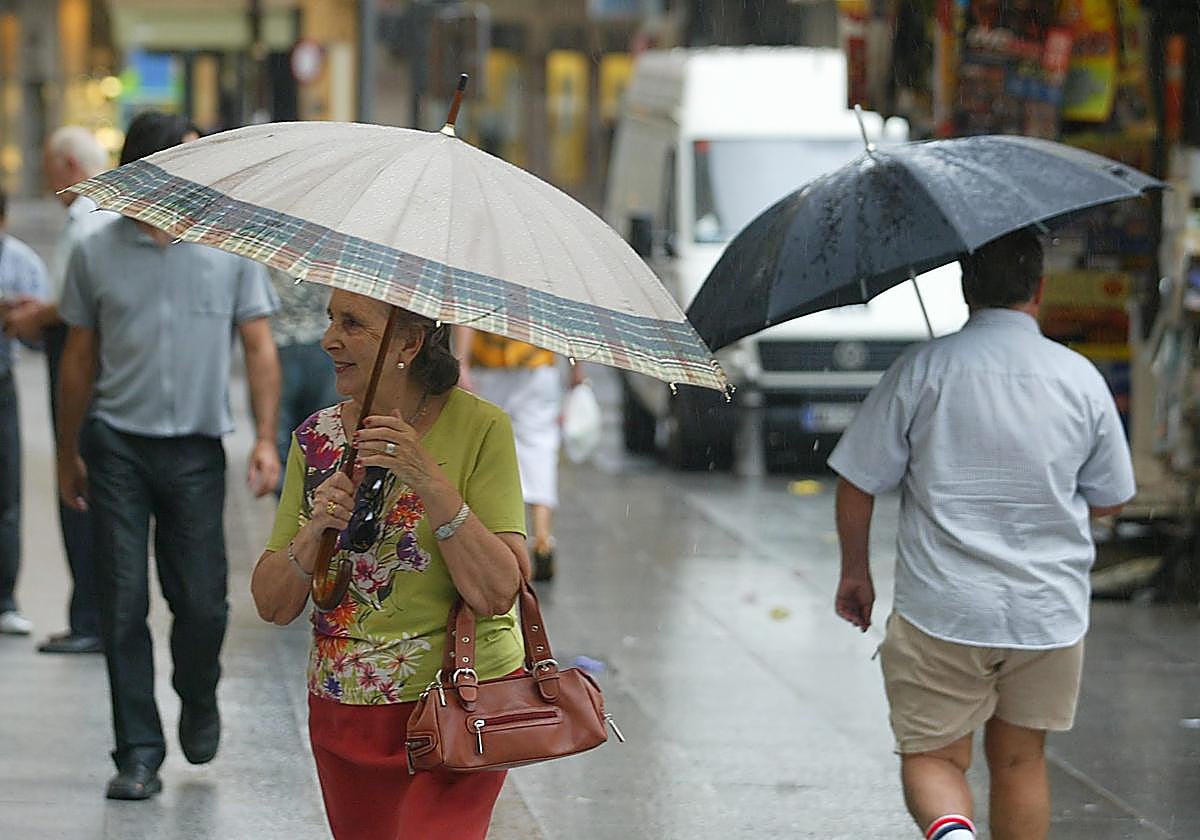 La probabilidad de lluvia es elevada en la primera mitad de este miércoles