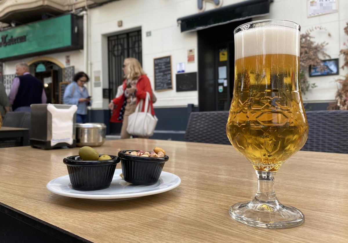 Imagen de archivo tomada en la terraza de un restaurante ajeno a esta noticia