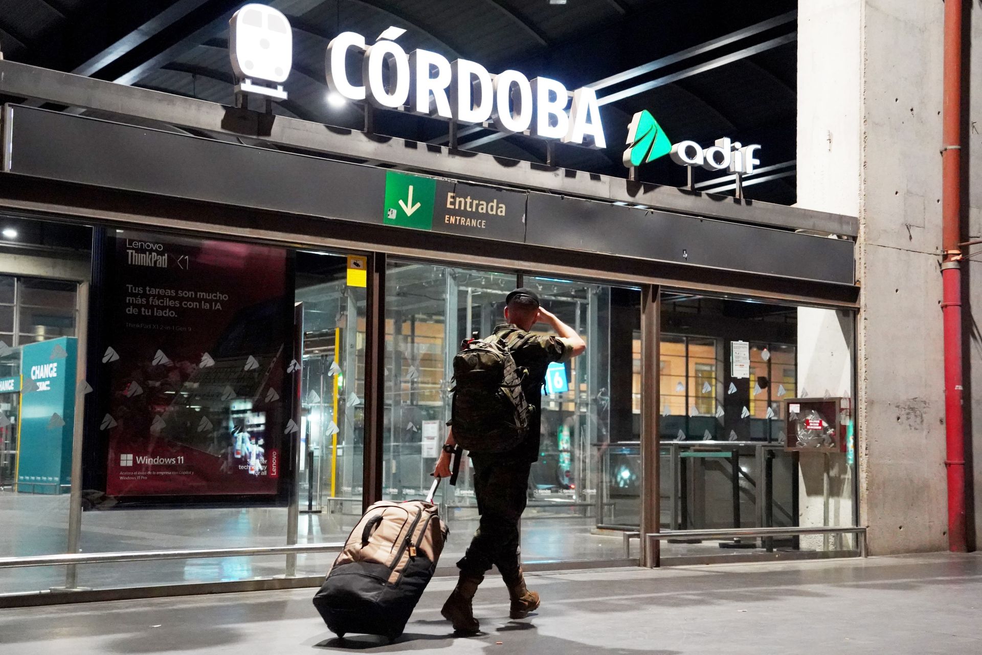 En imágenes, la sentida marcha del segundo contingente de la BRI X de Córdoba a Letonia