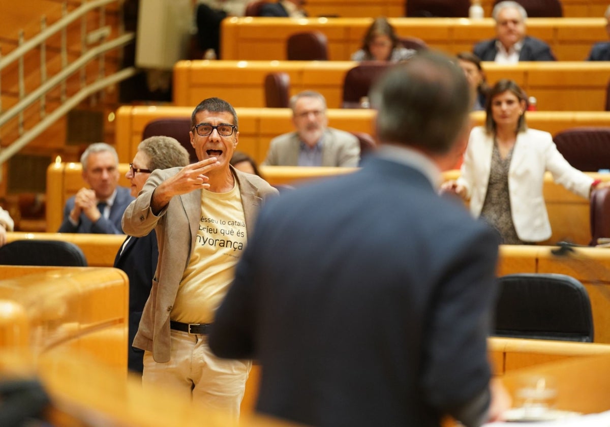 Choque frontal del número dos de Ayuso con los nacionalistas en el Senado  por el uso del pinganillo