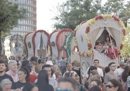 Sevilla pone el broche de oro al Rocío con la vuelta de sus hermandades filiales