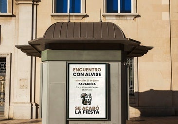 Alvise Pérez arenga a decenas de estudiantes en Zaragoza a «levantarse» contra el «Gobierno criminal»