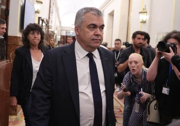 Koldo le pide trabajo a Cerdán para una amiga rumana: «No solo vale para follar»