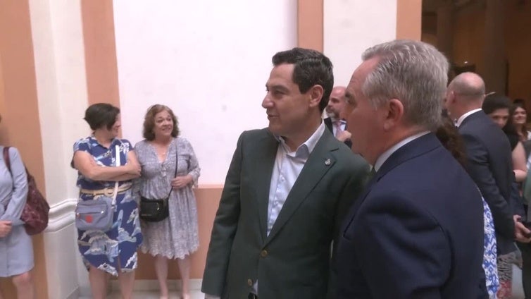 El Ayuntamiento de Sevilla acoge 'Almayéutica', una exposición de Elena Montero