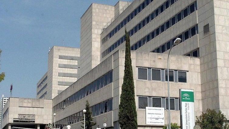 Un bebé de 13 meses, en estado crítico tras sufrir un ahogamiento en la bañera de su casa en Málaga