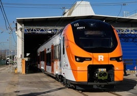 Renfe refuerza el servicio de Rodalies por la verbena de San Juan: más trenes y frecuencias
