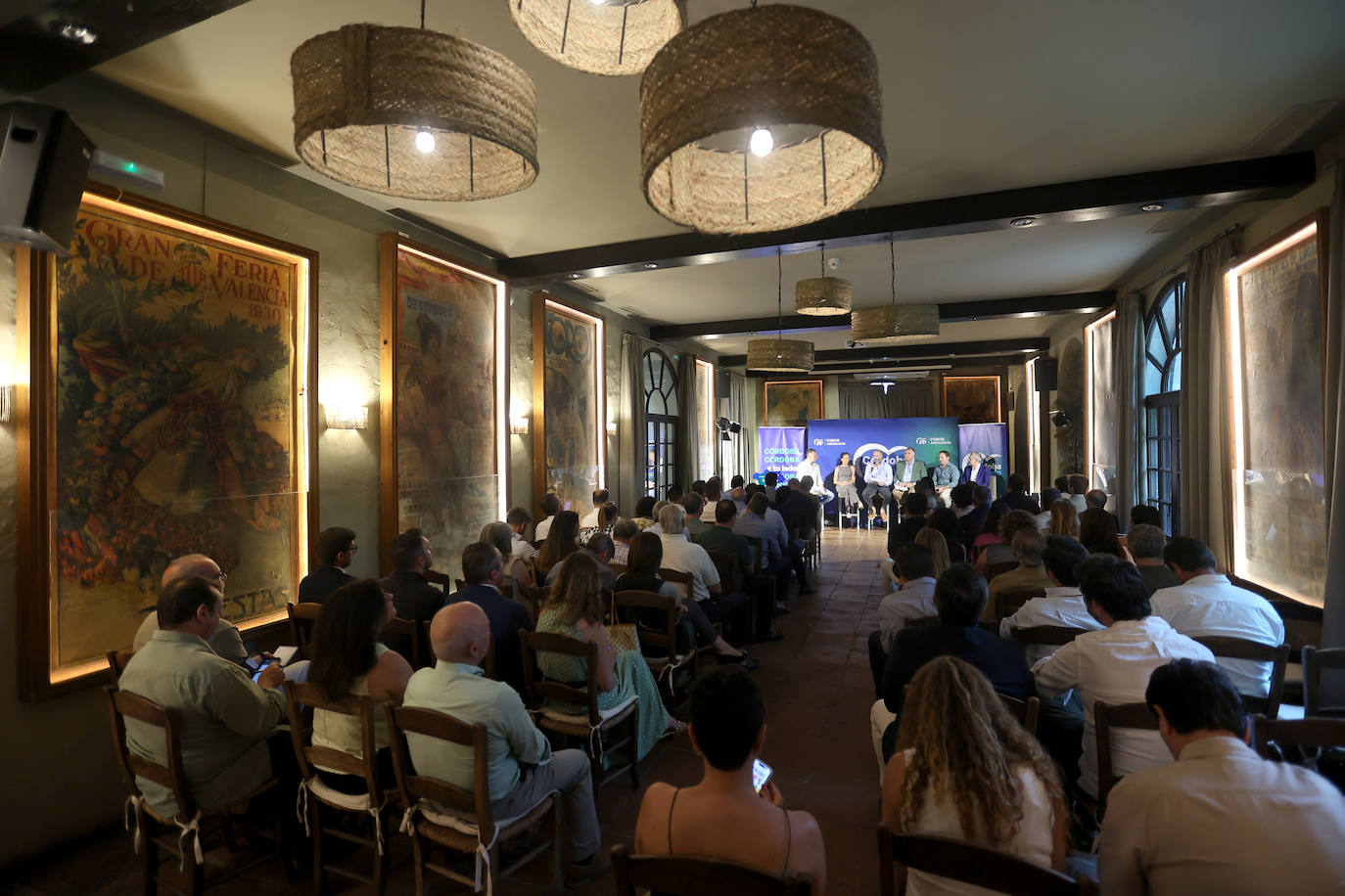 El foro de turismo del PP en Córdoba, en imágenes